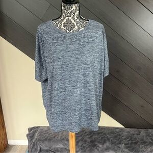 💥Halston‎ Studio Heather Gray T-Shirt💥